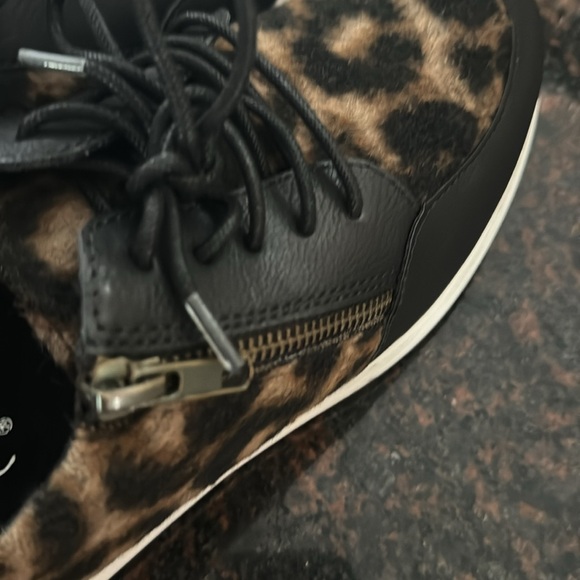 B.O.C. Khloe Oxford Sneaker Leopard Print Ladies 8 - Picture 5 of 10